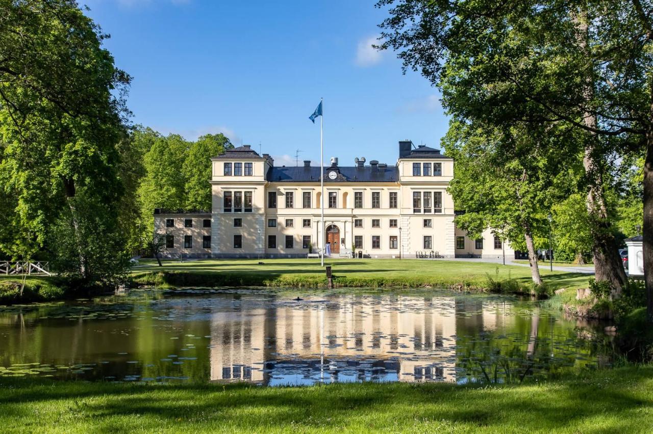 Hotel Ranaes Slott Ranas Exterior foto